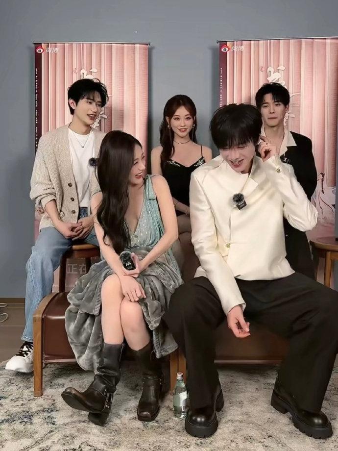 李一桐紧急刹车李一桐回应饰演宋一梦哈哈哈哈哈哈我雪紧急刹车：其实我在生活中就是