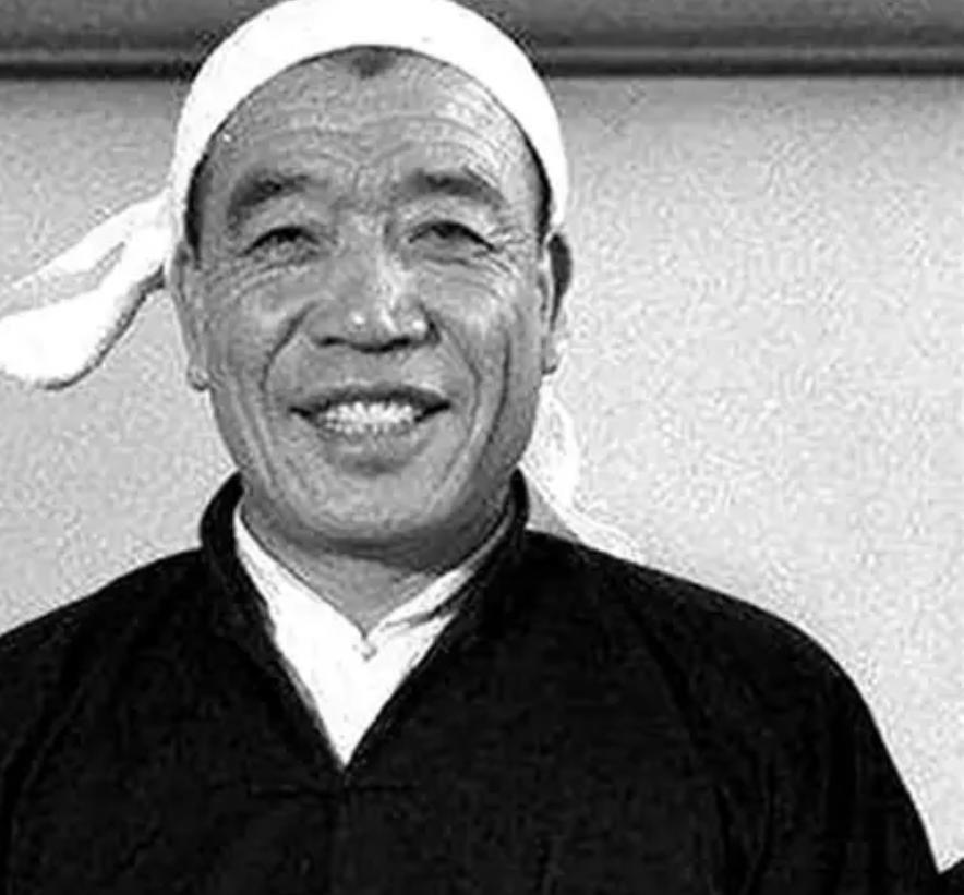 陈永贵当上副总理后,住在钓鱼台国宾馆,但毛主席让他搬出去,不要住在钓鱼台,是什么