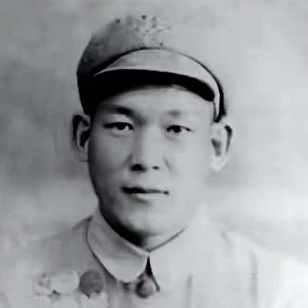 他连刺6个美军，剩7人跪下投降，惊动毛主席:我要见见这位英雄这句让伟人动容