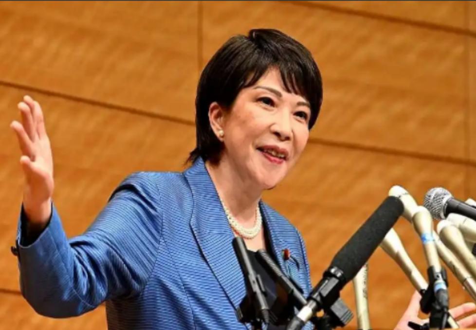 离谱！新加坡劝中方“放下恩怨”，蒙古国转头邀高市早苗访蒙，就等她参拜关东军慰灵