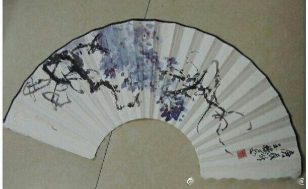刘玉楼老师扇面花鸟画作品欣赏。