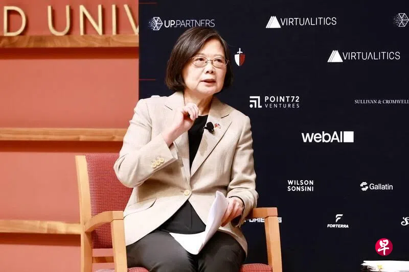 蔡英文窜美又大放厥词，公开叫板大陆！10月7日她在美国斯坦福大学发表演讲蔑称，“