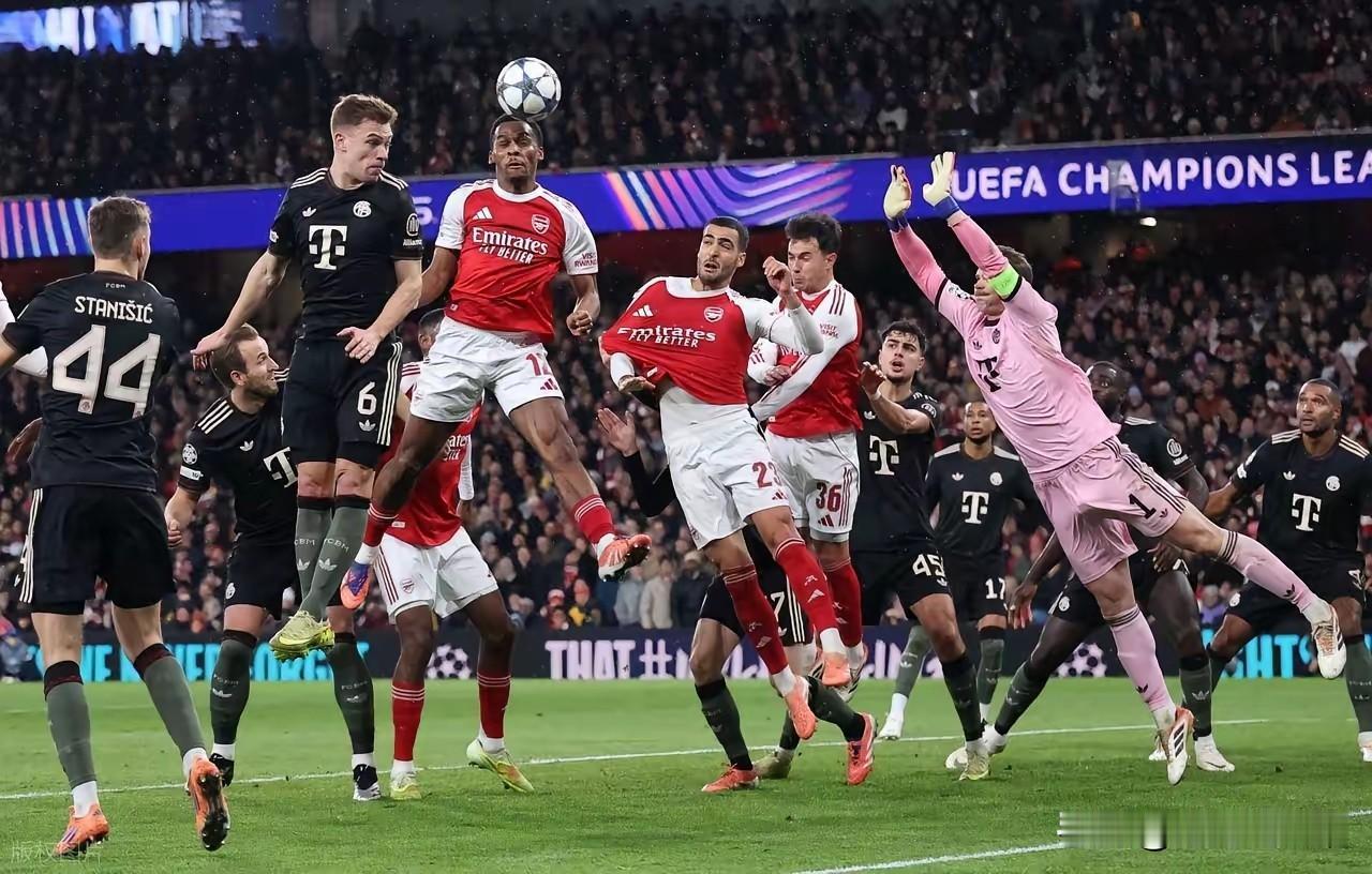 拜仁输球不一定是坏事，可以给心态过热的球员与孔帕尼降降温，后防线的骚操作一直是巨