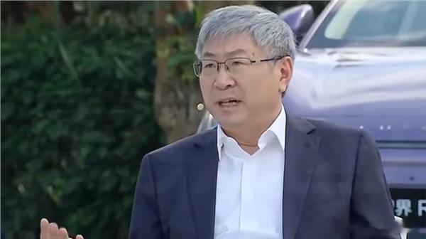 尹同跃回应奇瑞赴港上市6月12日，奇瑞携12款新能源车型首次参加香港车博会。在活