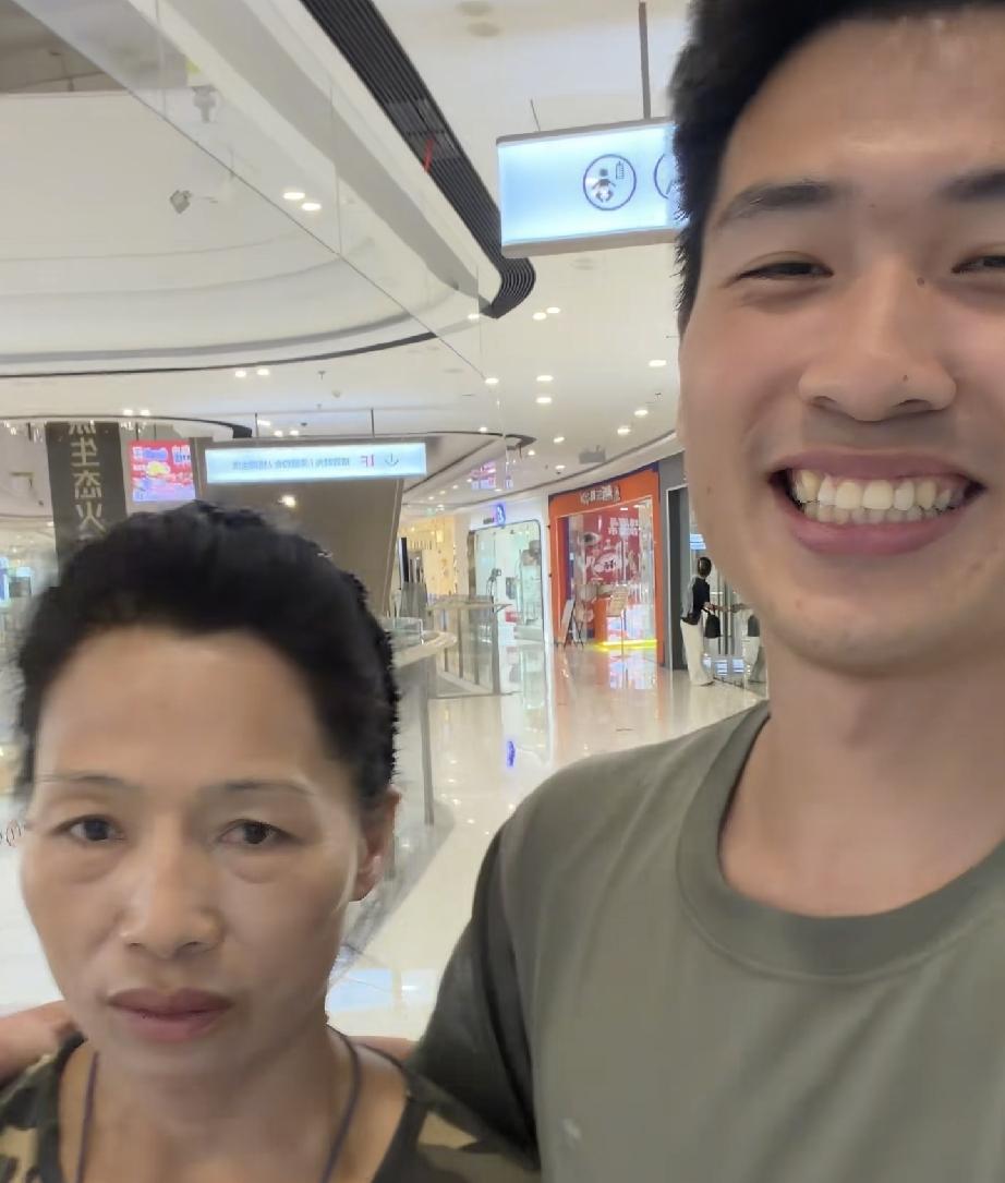 刘海军回莆田后第3次改网名了！实在没想到谢炜琳也有自己的公司第一次见谢浩男回