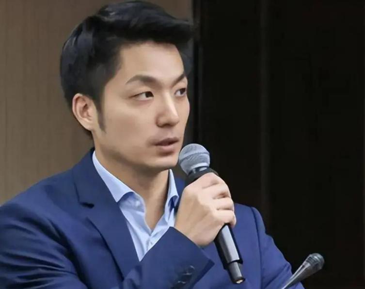 台湾政坛即将迎来重大变局！岛内正流传着一个几乎板上钉钉的预判：只要蒋万安在
