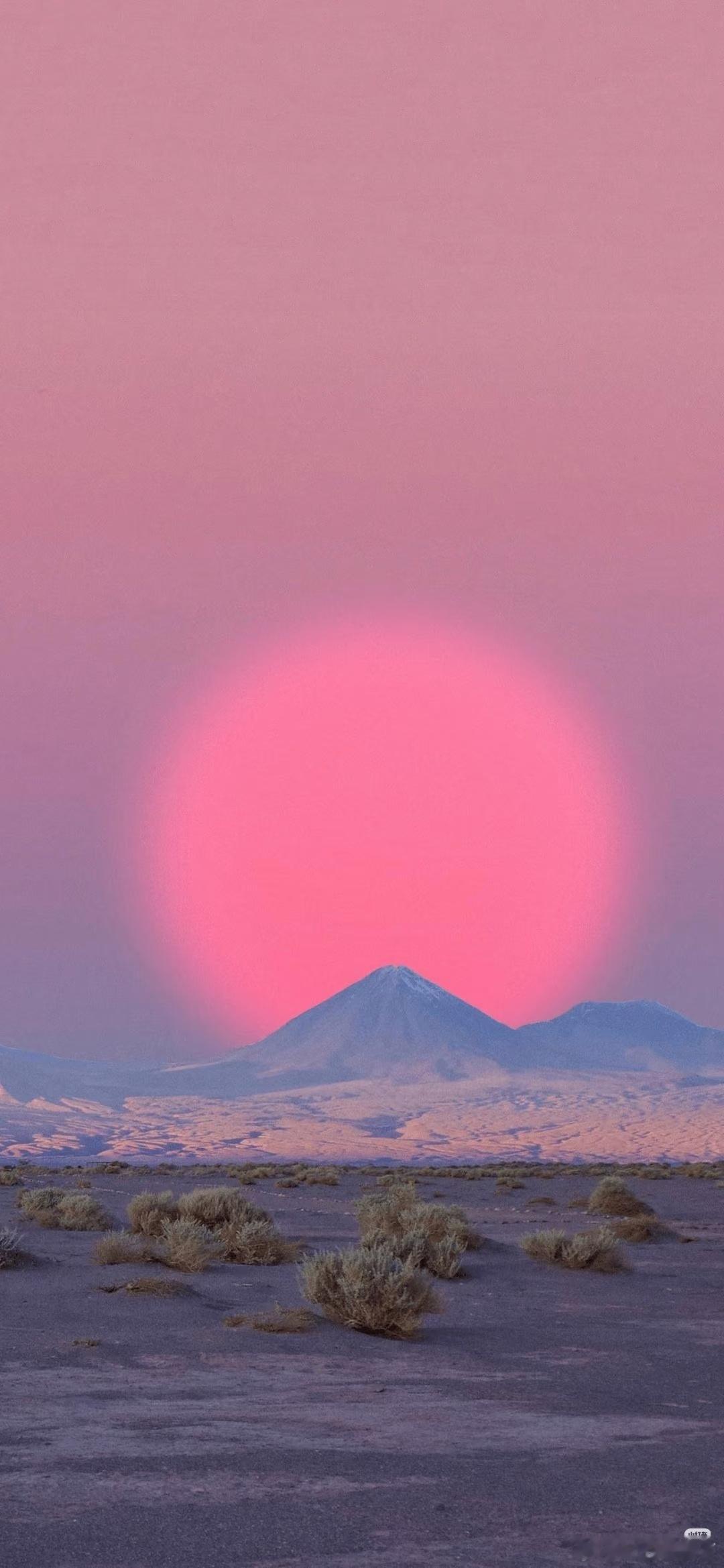 双鱼♓和水瓶♒，双鱼座是比较敏感的，这也会导致，水瓶座受不了他们水瓶座所期待的爱