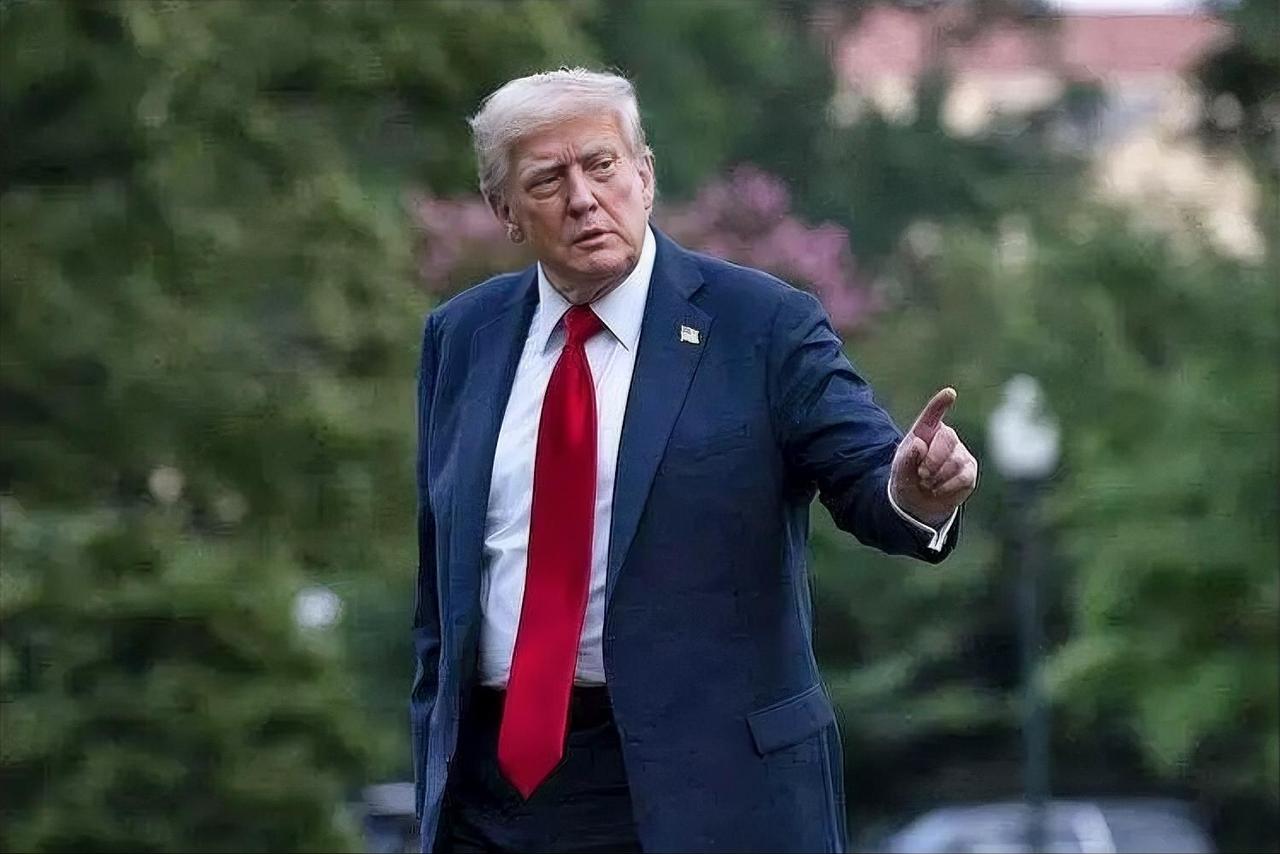 一位美籍华人终于说了实话，他表示：“之所以很多小国，宁愿得罪中国，也不愿意得罪美