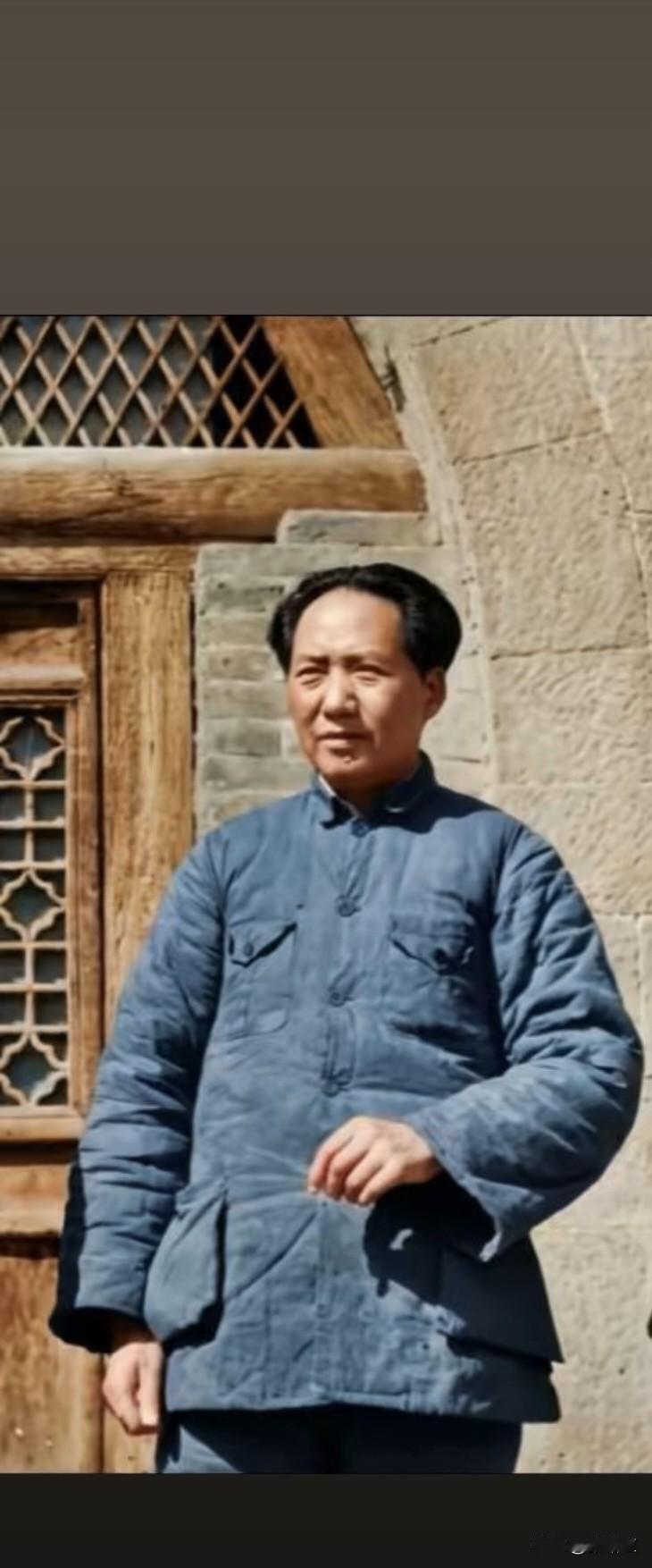 越是身处太平盛世，越要铭记一代伟人。