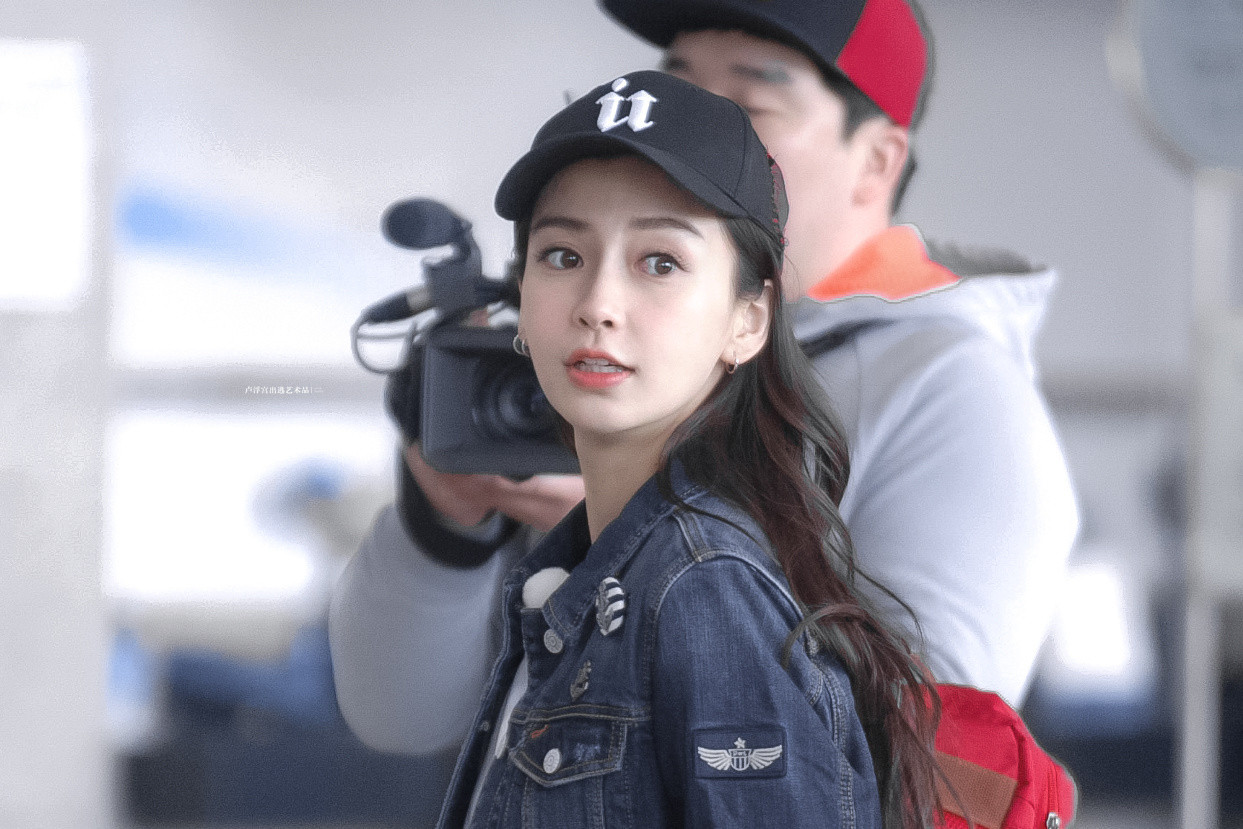 angelababy＊杨颖此贴🍎5（15字不同文案）内👍🏻5🧱1今