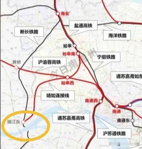 靖江最遗憾的事，新长铁路跨江走的是轮渡！如果当年江阴大桥是公铁两用就好了！到