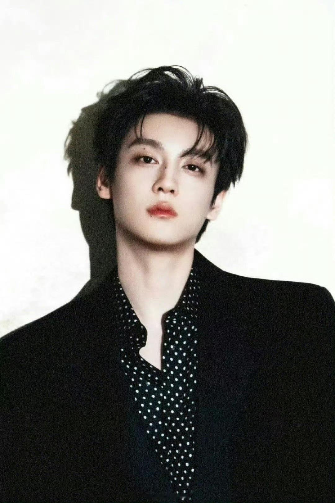 田栩宁第十一个新商务汉堡王即将到来！三个月销售额商务8.12亿！这就是新商顶的魅