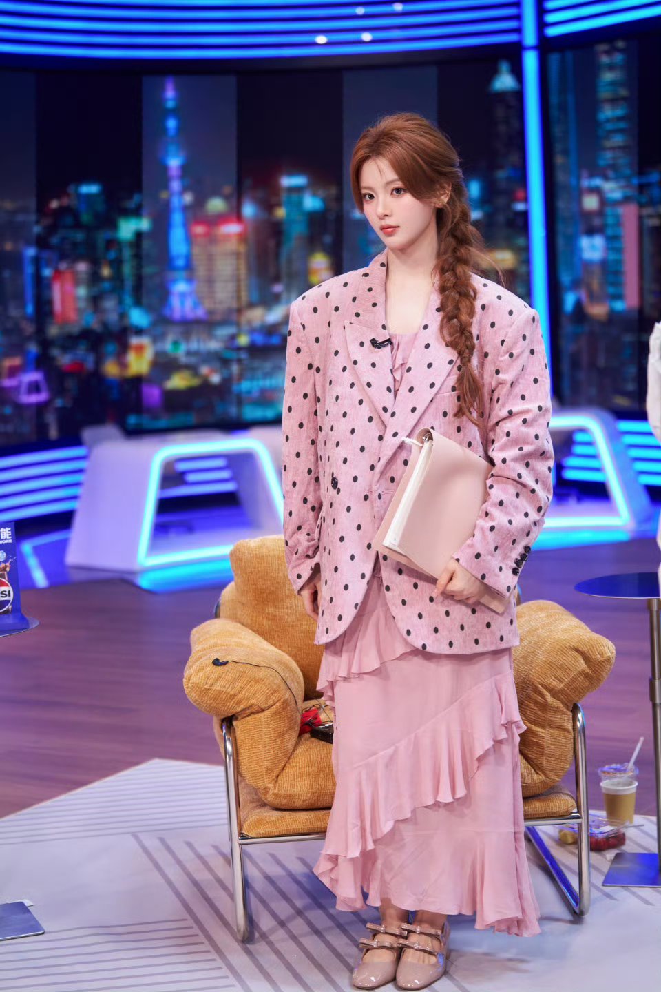 杨超越～～令人心动的offer杨超越​​​