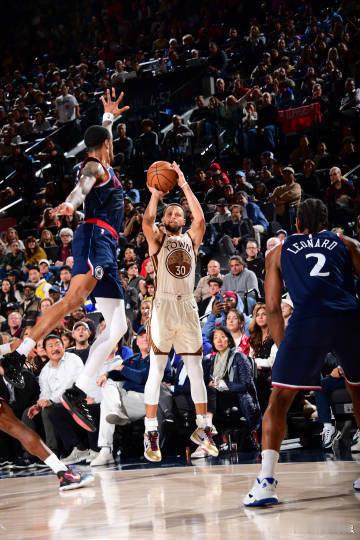 库里称裁判判罚影响了勇士士气库里力挺科尔在今日勇士102-103不敌快船的比赛