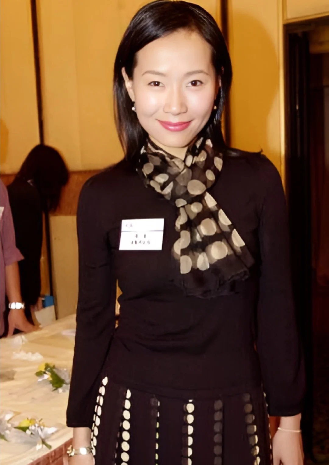 香港作家倪匡说过，“叶童真的好奇怪 你怎样看她都不是一个非常非常漂亮的...