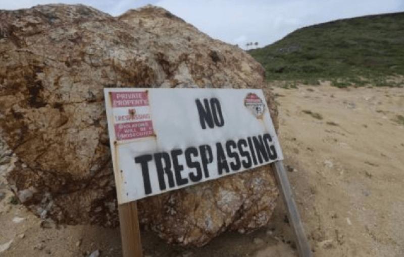 涉性侵及为权贵充当淫媒的美国金融家爱泼斯坦（JeffreyEpstein）早已