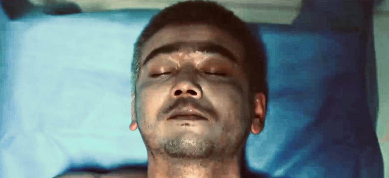 万海死了，情绪最激动的恐怕不是万潮，也不是万宏，更不是调查组的洪亮和郑雅萍他
