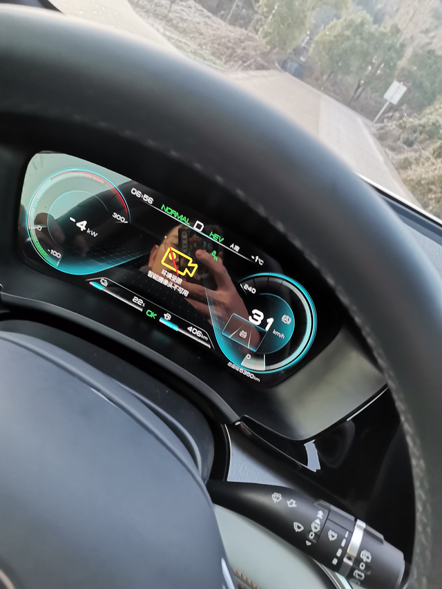 5000公里车子出问题了本人51版本.提车4个月5000公里一直未出现问题，