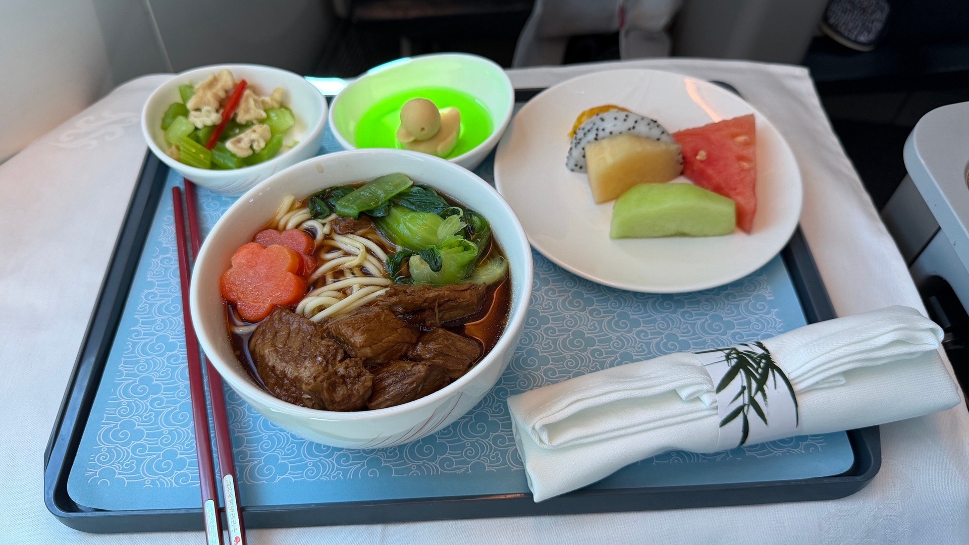 也算是吃上牛肉面了