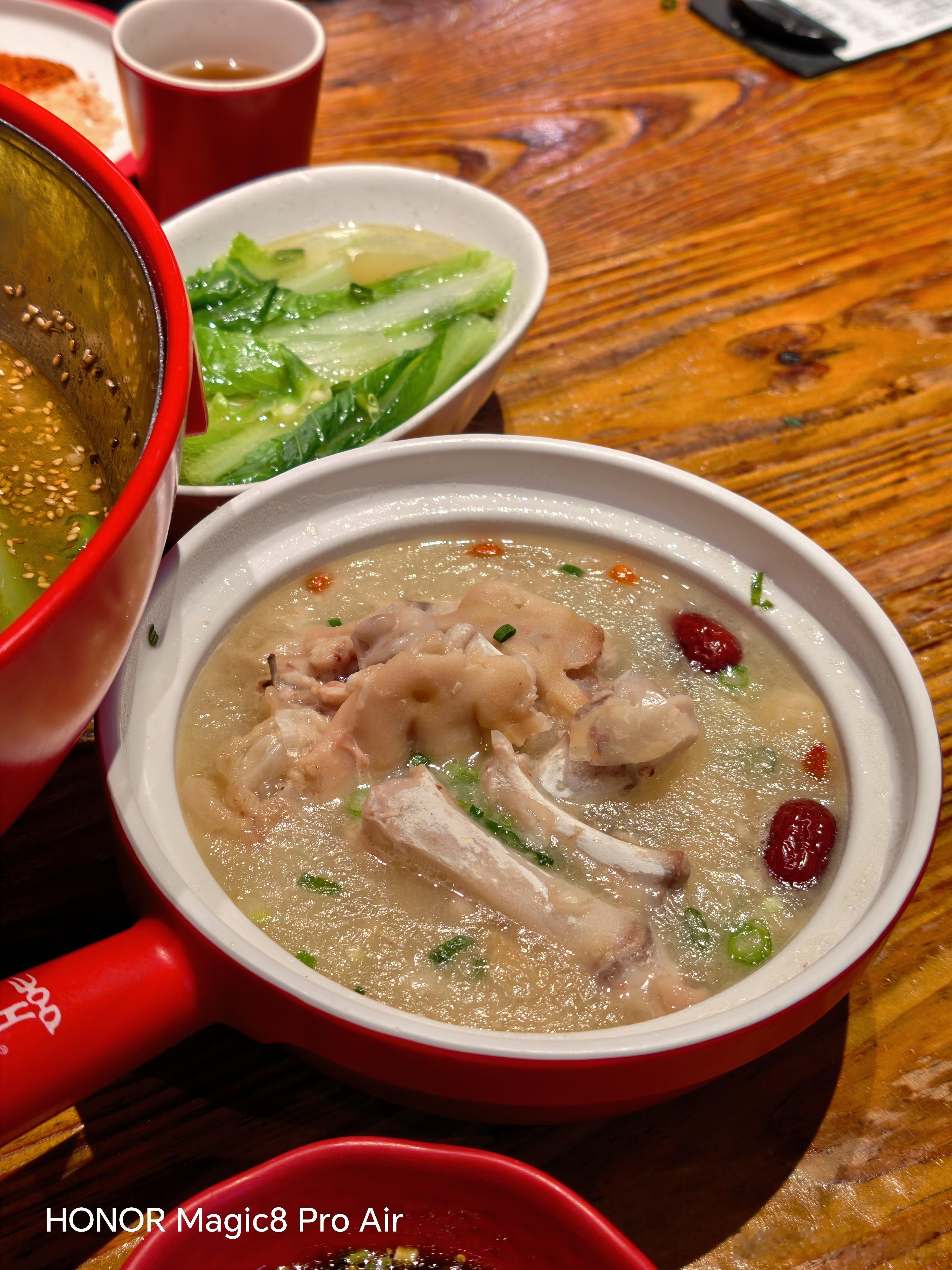 开工大吉开工第一天，工作室午餐上海