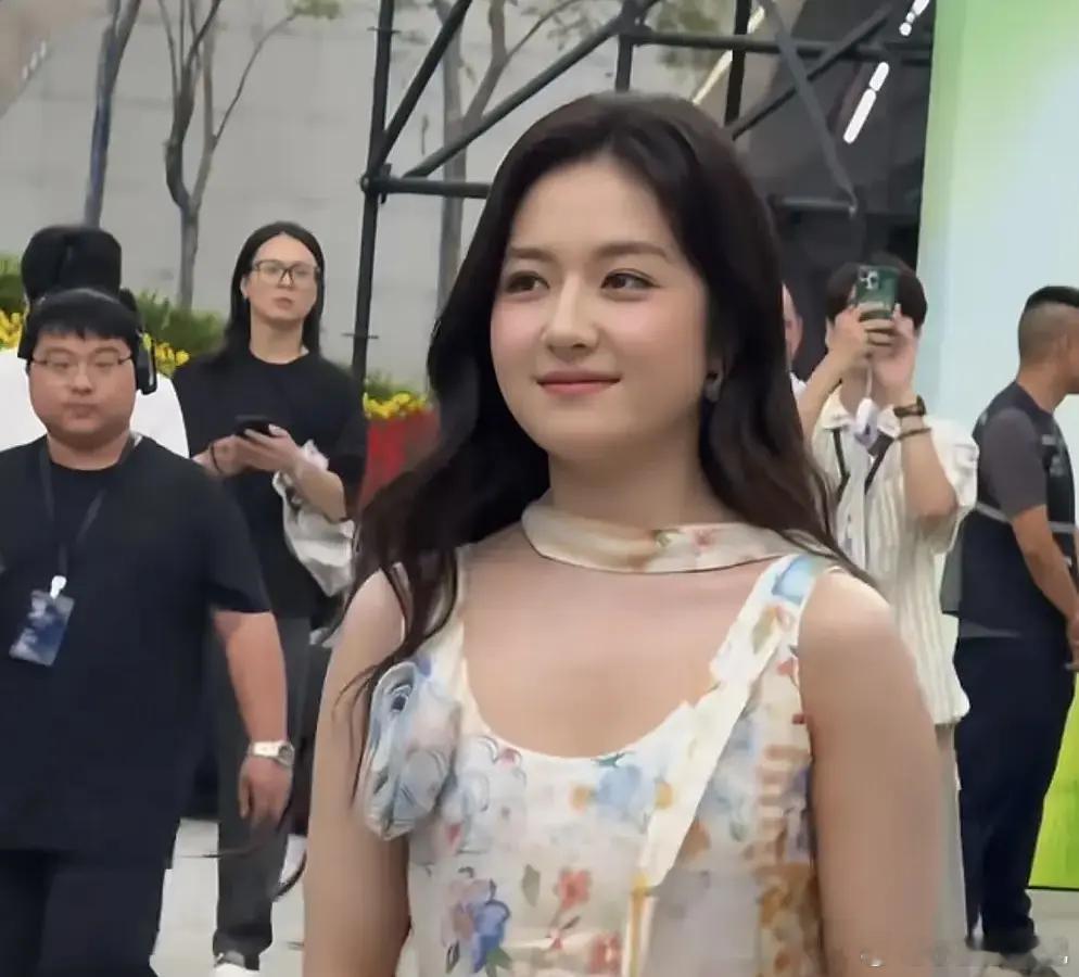 为什么这么多人都在嘲李兰迪呢？