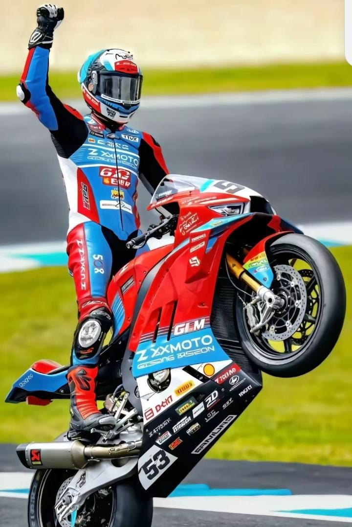 张雪太敢说！不用中国车手只因跑不快，背后真相扎心又现实！张雪一句直白的“跑