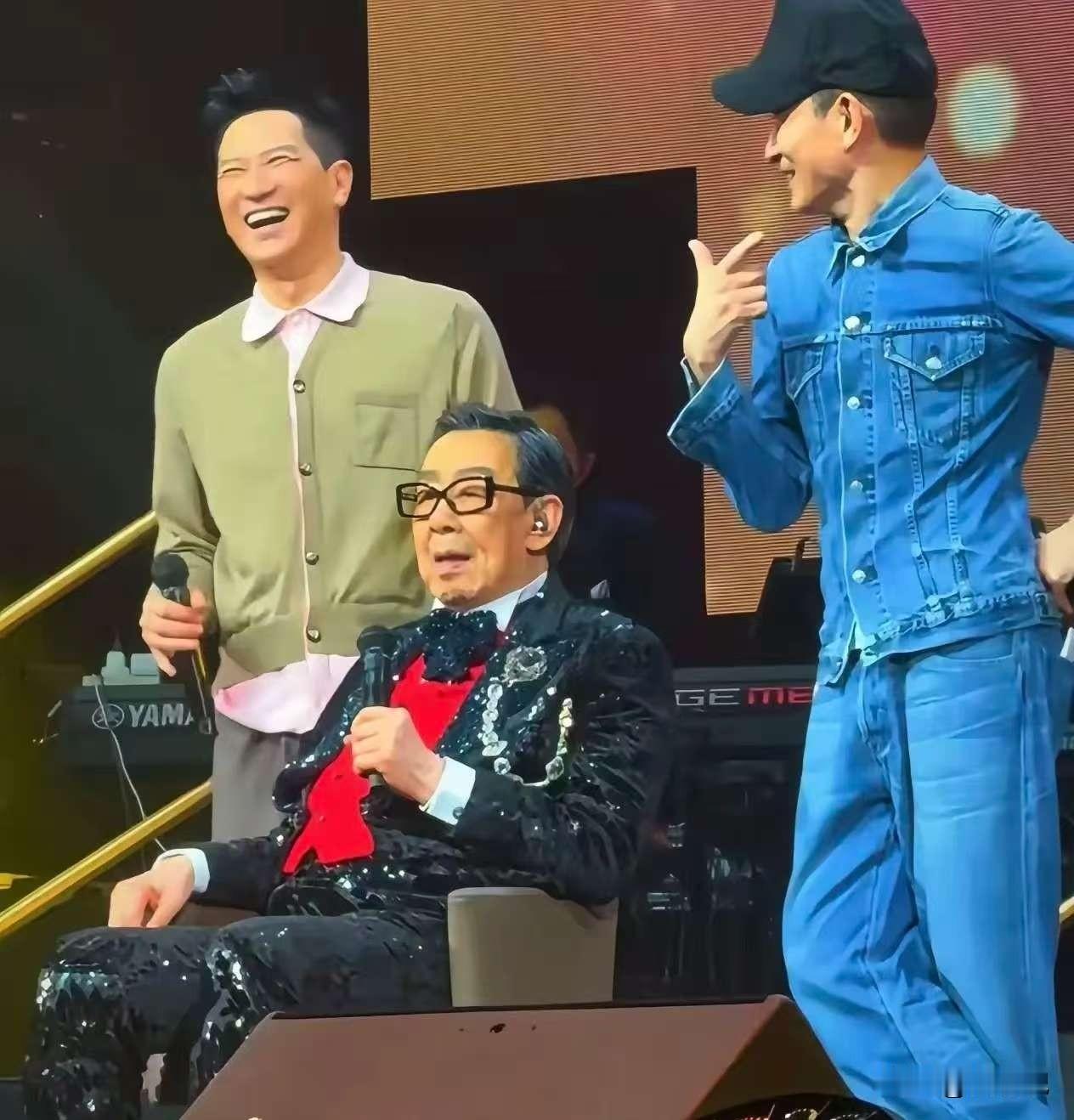 现在才明白，胡枫为啥要出来开演唱会，还真不是为了捞金赚钱，他只是想破了“举办