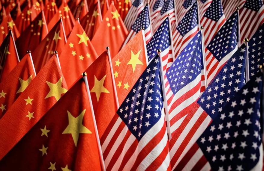 牢A最近有一个观点让我非常震撼，那就是美国会系统性抹杀华裔对美国贡献，华裔很聪明