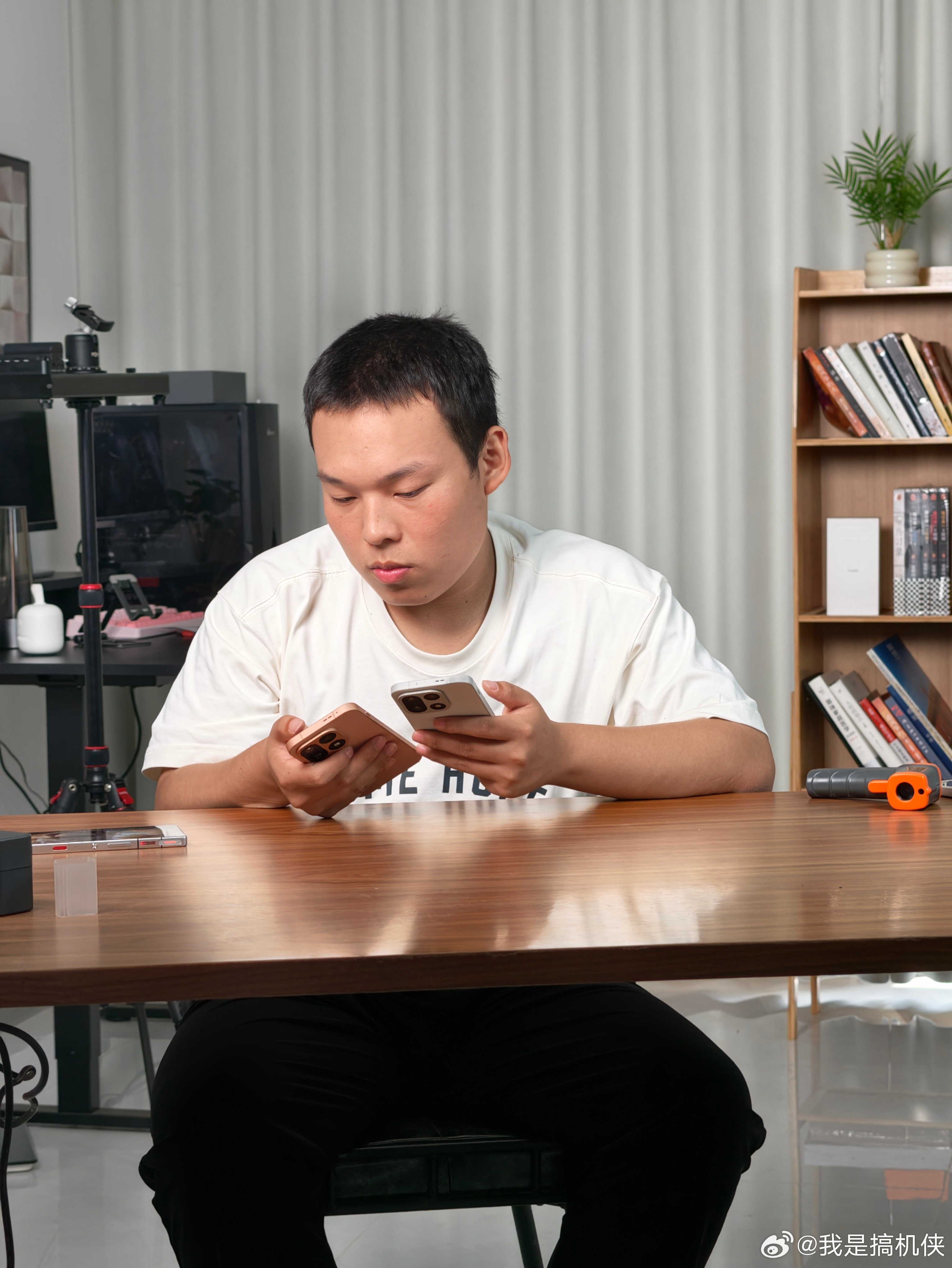 因为吃鸡165帧入手一加15的小老弟，体验过一加16吃鸡185帧之后，表示要进厂