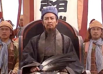 诸葛亮双腿健全，为什么要坐轮椅？原来有两个原因！建兴九年，公元231年，