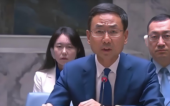 印度这一仗，真是给我们打开了万亿美元战机市场，就在印度拒不承认“阵风”战机被击落