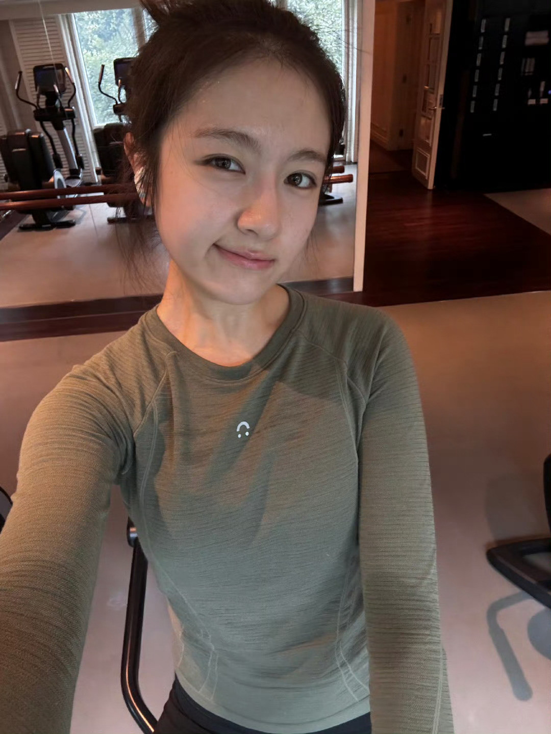 我家满分女李兰迪短暂的假期里还在锻炼！！！就是这么自律！