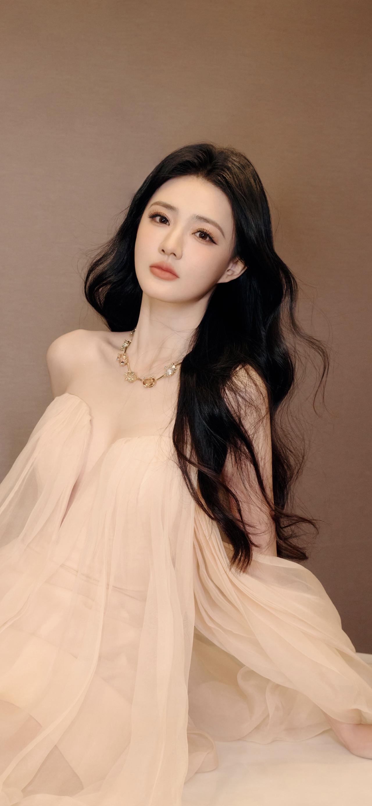 美女壁纸-第6173期-徐璐