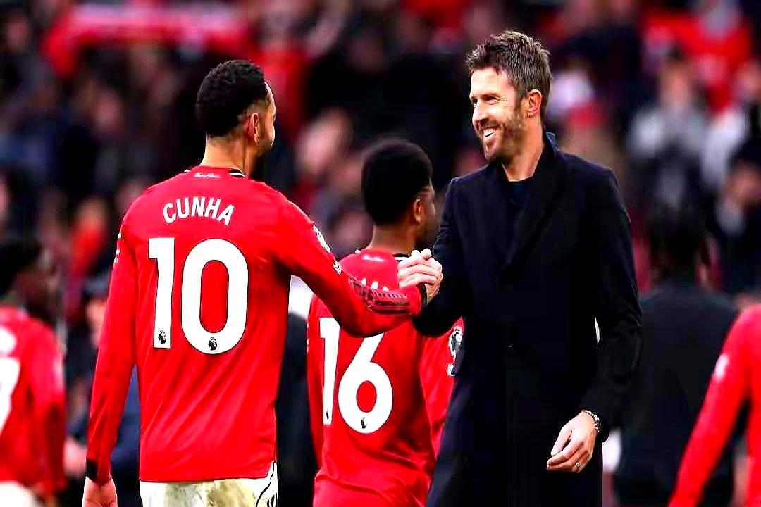 芒特进球被吹掉，曼联还是2-0曼城这球差1.5厘米，系统画线肉眼看不见，裁