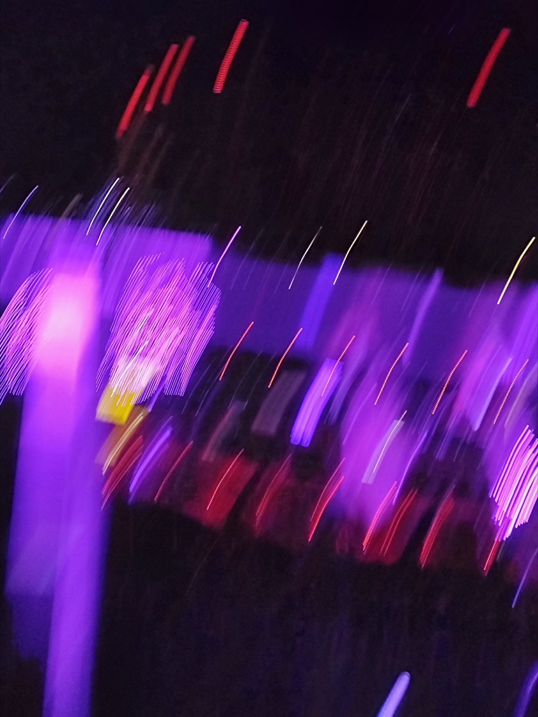 P1是我拍的[微笑]，P234是大家发我的，还好有你们帮我记录了​​