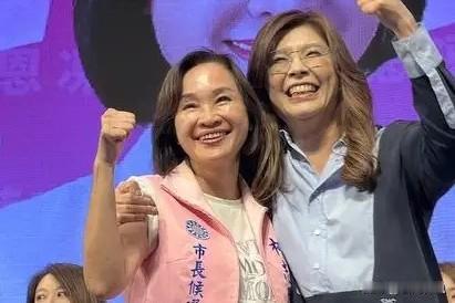 郑丽文狠揭绿营底裤！“水肥车”到底是啥？精准拿捏高雄选战命脉最近高雄选战最火的