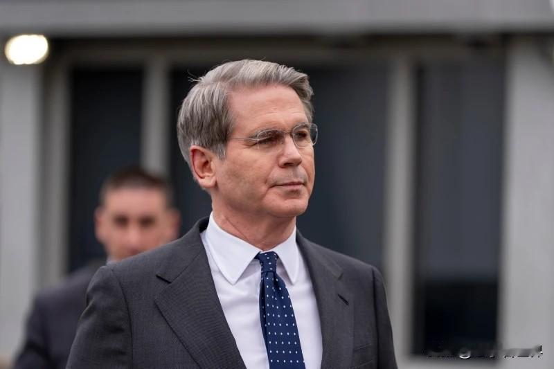 【美国财长：中国船只不再被允许通过霍尔木兹海峡】华盛顿时间2026年4月14日