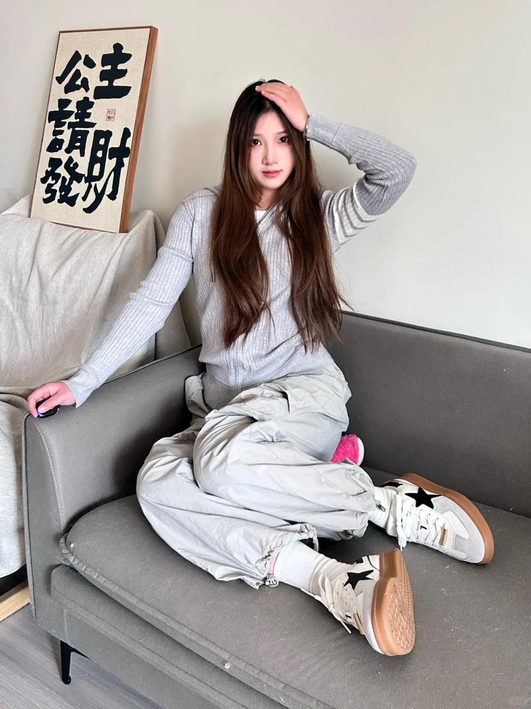 如果吻她一下会穷三年，但你愿意吗