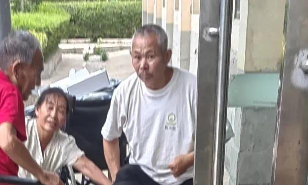一定能不得上糖尿病！养老院里有一位尿毒症的老人，他常年透析，他说，他早就没尿了，