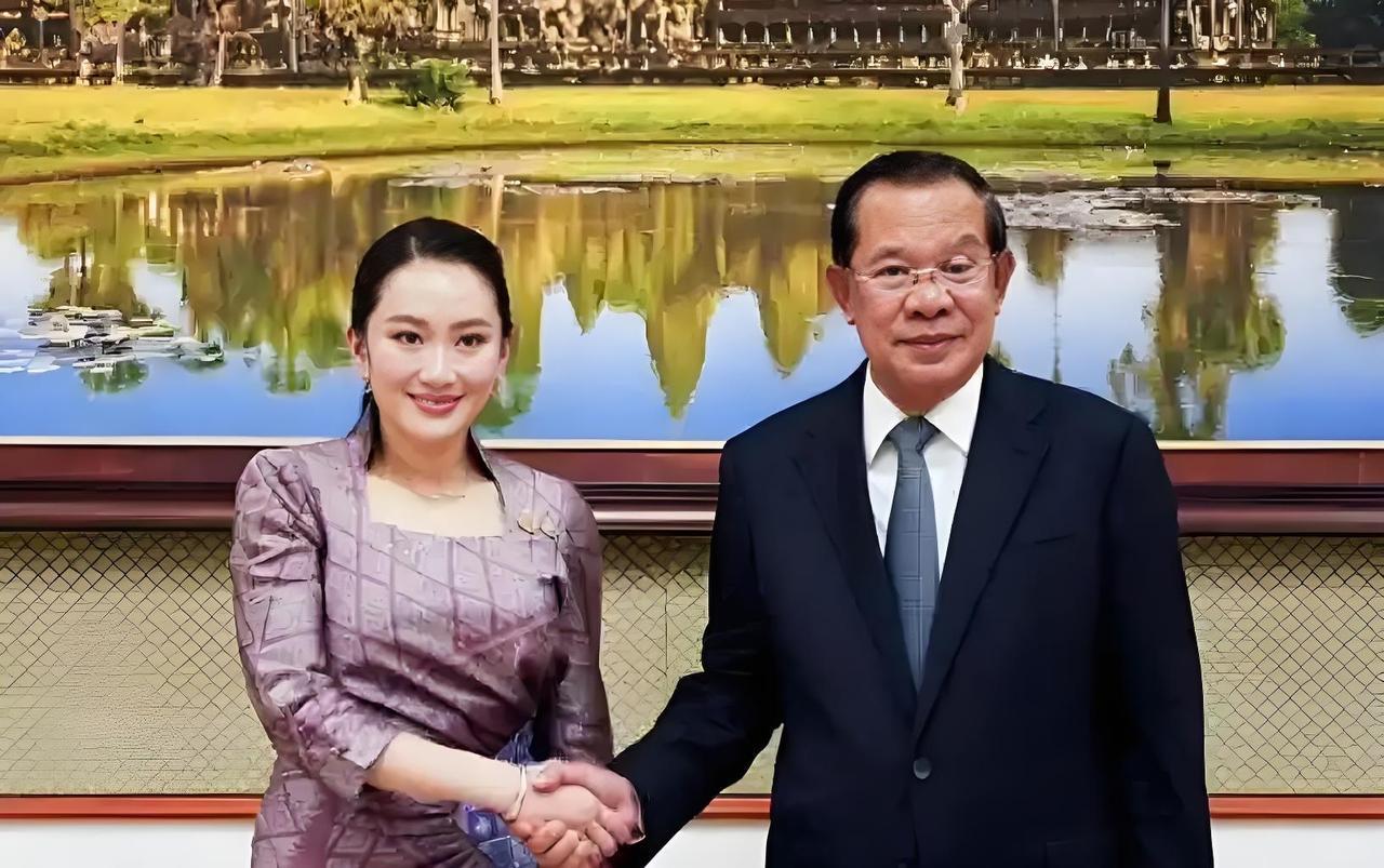 从佩通坦被解职，就能看出，能做主的并不是泰王，更不是军方。不战而屈人之兵，不