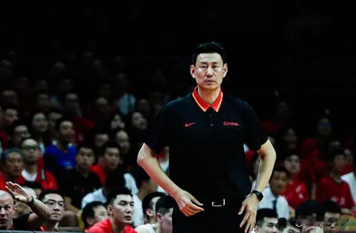 北京首钢又换帅了，可换帅什么时候变成过解药李楠上任，声音一下子热了，有人觉得