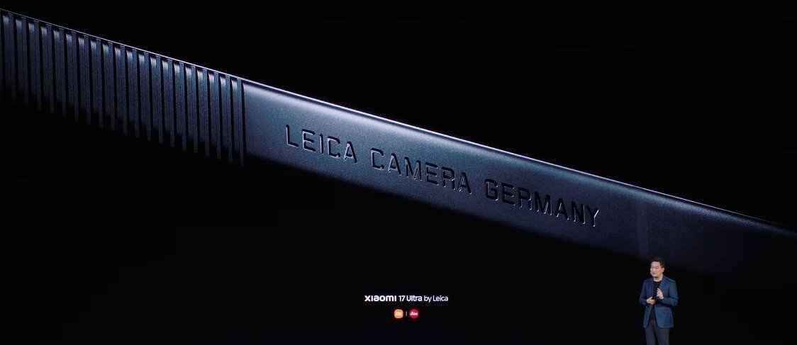 小米17Ultra徕卡版设计灵感来源于徕卡M相机双拼设计，中框精雕滚花
