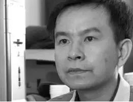 1992年，浙大高材生李红涛被警察逮捕，然而让所有人不敢相信的是，他竟然趁着警察