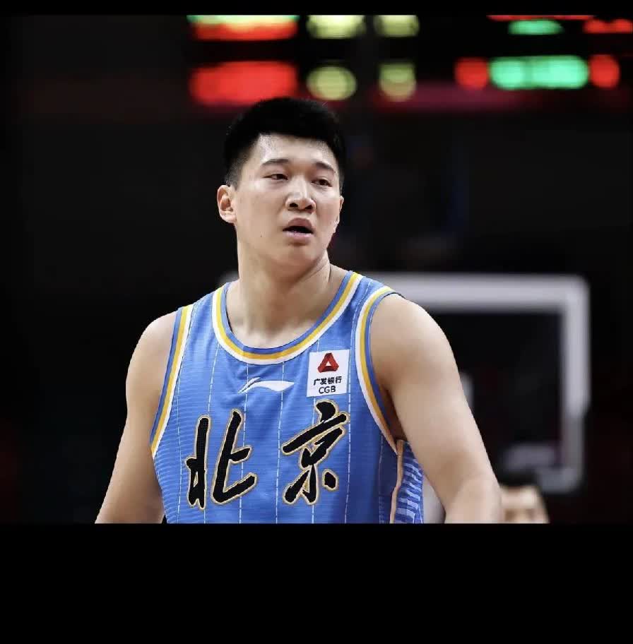 郭士强教练为什么参加亚洲杯一定带李祥波和雷蒙？很多人不理解，吵翻天。