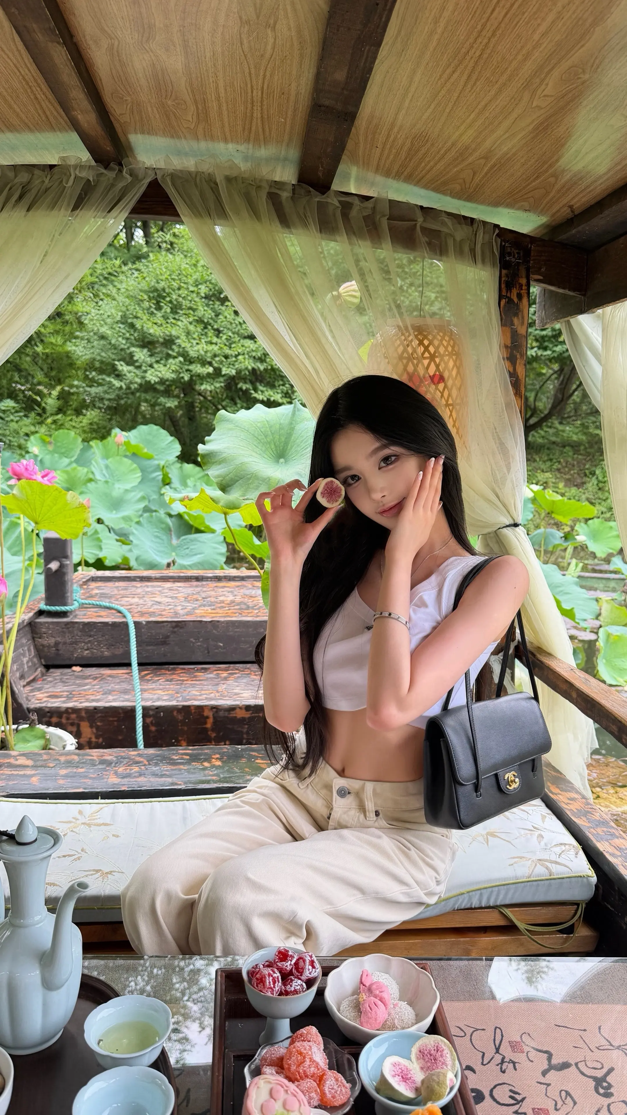 当观水月，莫怨松风。