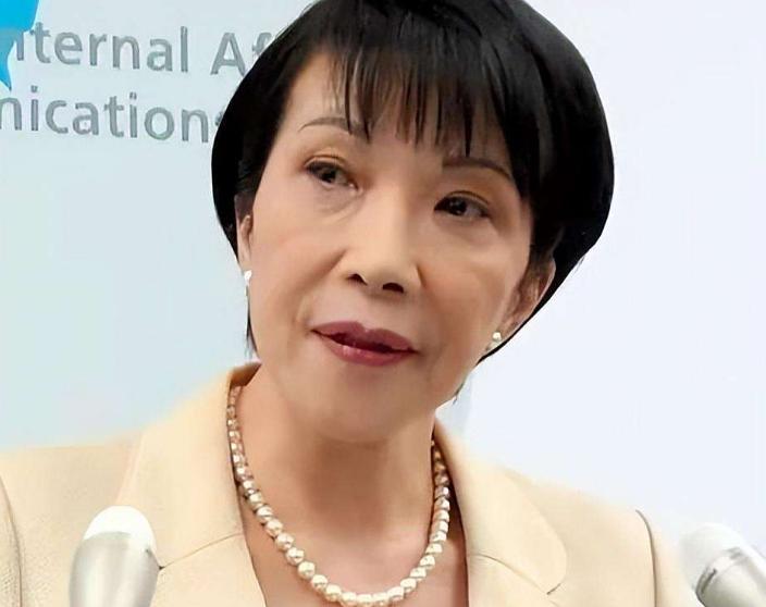 高市早苗真是够拼的刚和中亚五国签完东京宣言。转头就收到两个坏消息。日元还