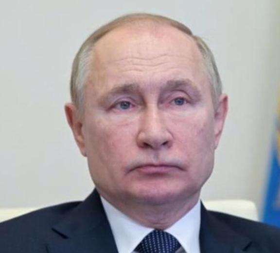 第一面白旗举起，俄罗斯终于看清，关键时刻谁才是真朋友，俄罗斯没想到，第一