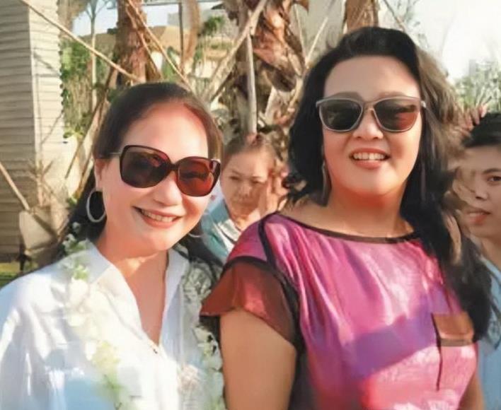 大S的律师证实黄春梅和具俊晔一起再次向张兰发起提告。说真的，大S生前就一直在告告