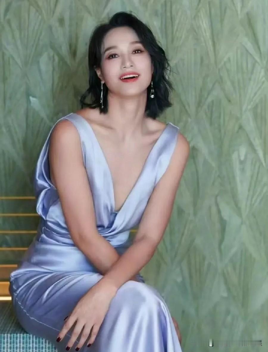 从记错名字到回归家庭，朱丹这些年经历了啥？曾是浙江卫视当家花旦，事业巅峰选择相夫