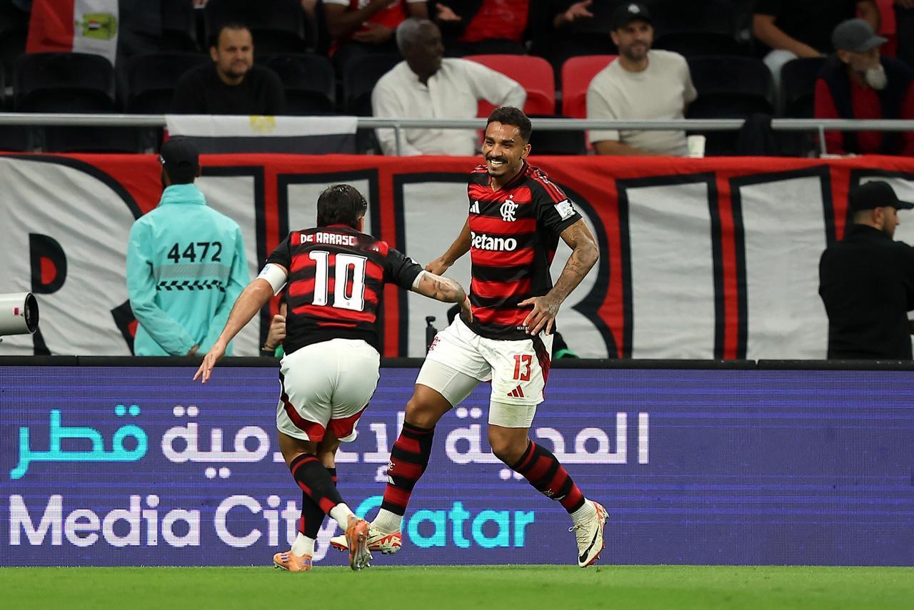 备战2025年洲际杯决赛的达尼洛在赛前接受采访时谈到了尤文图斯：“正如我之前